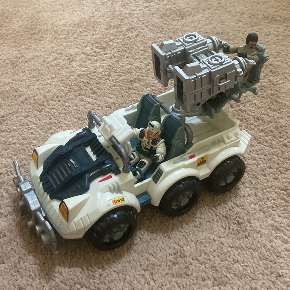 TOY LOT!!! - Picture 10 of 12